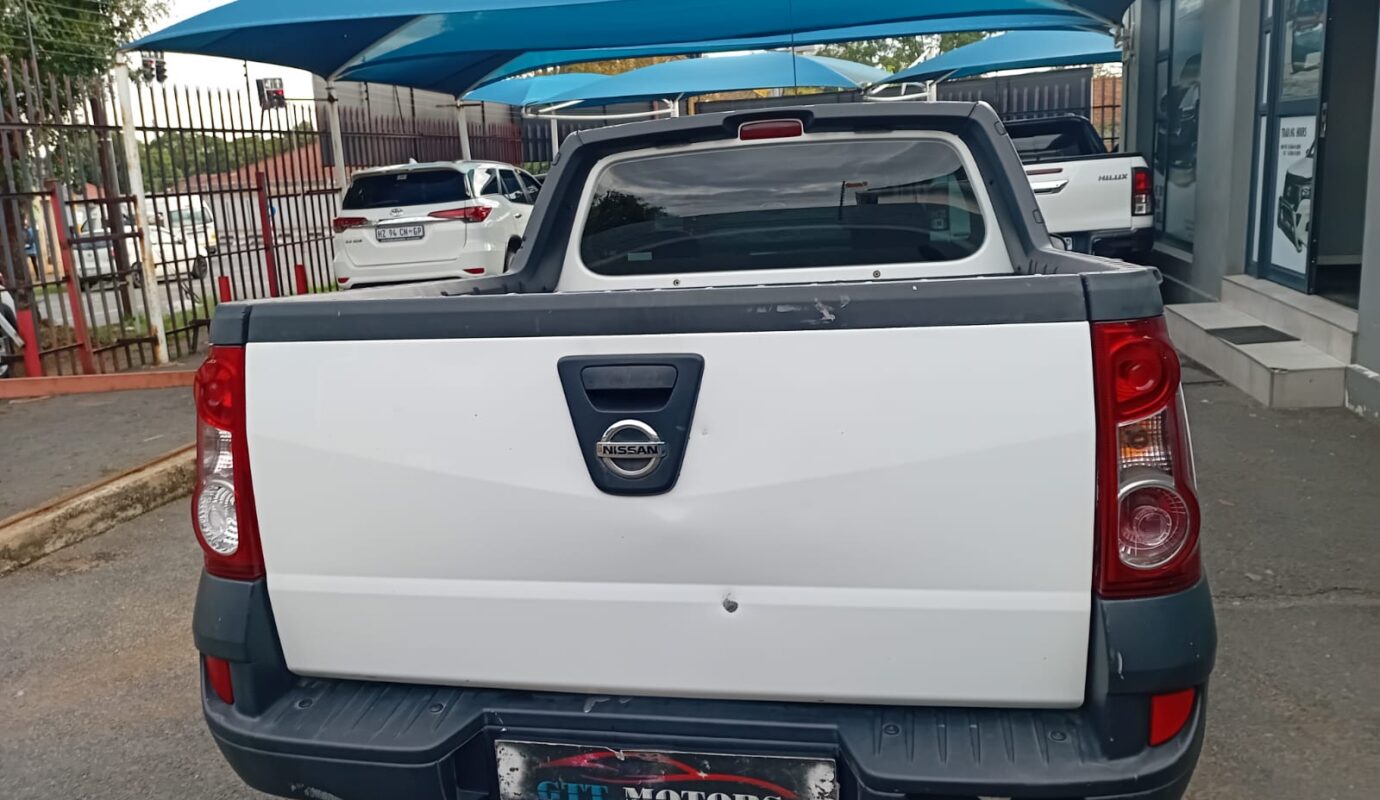 2022 Nissan NP200 1.6