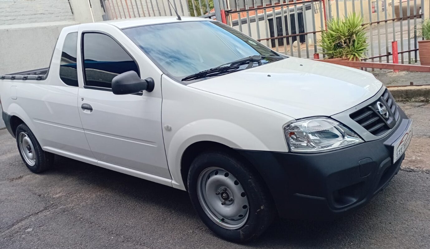 2022 Nissan NP200 1.6