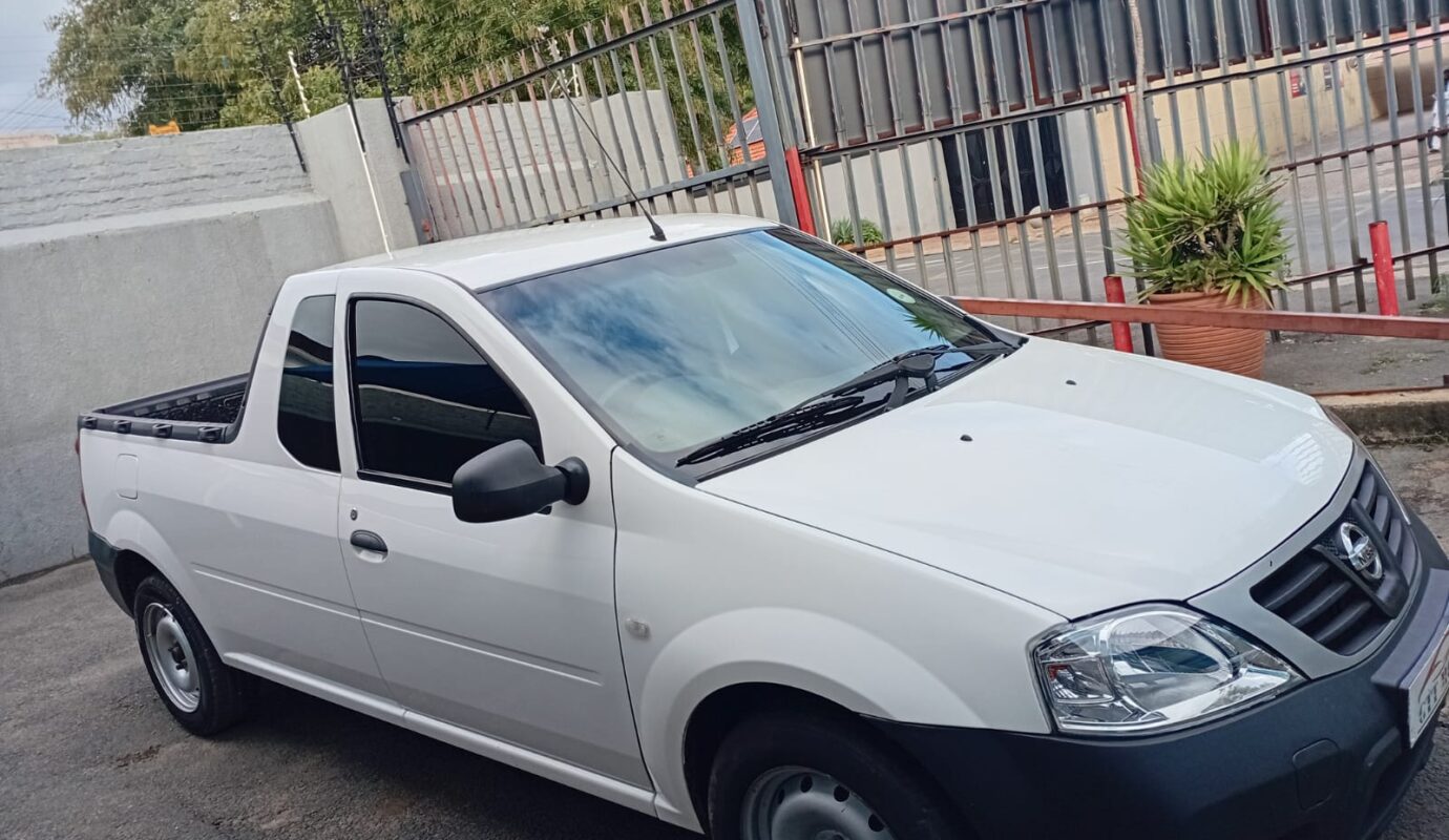 2022 Nissan NP200 1.6