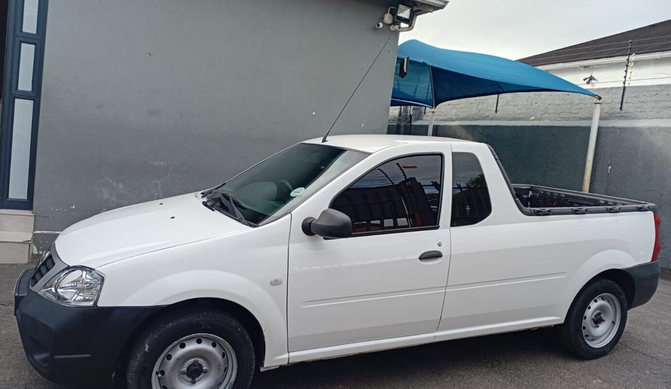 2022 Nissan NP200 1.6