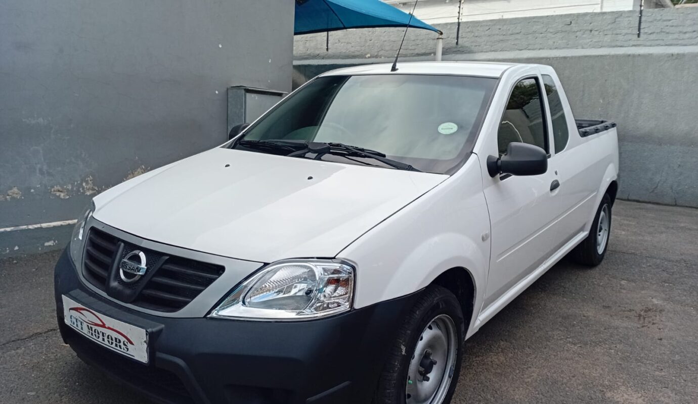 2022 Nissan NP200 1.6